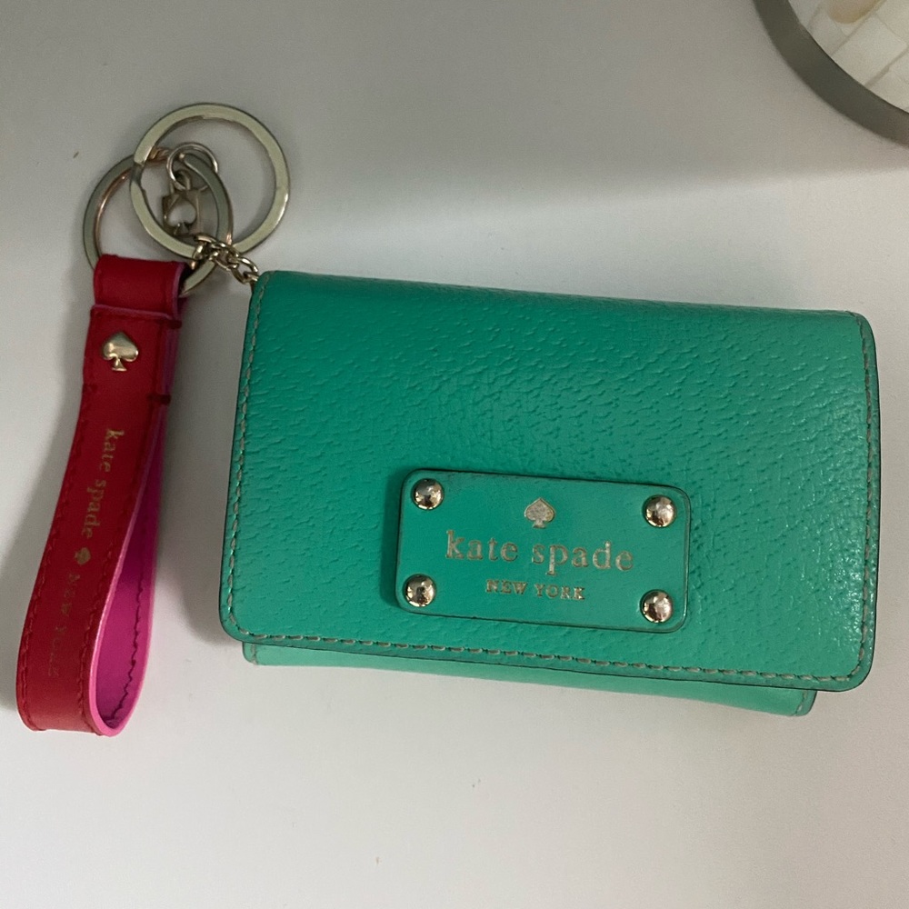 Kate spade wallet with key chain